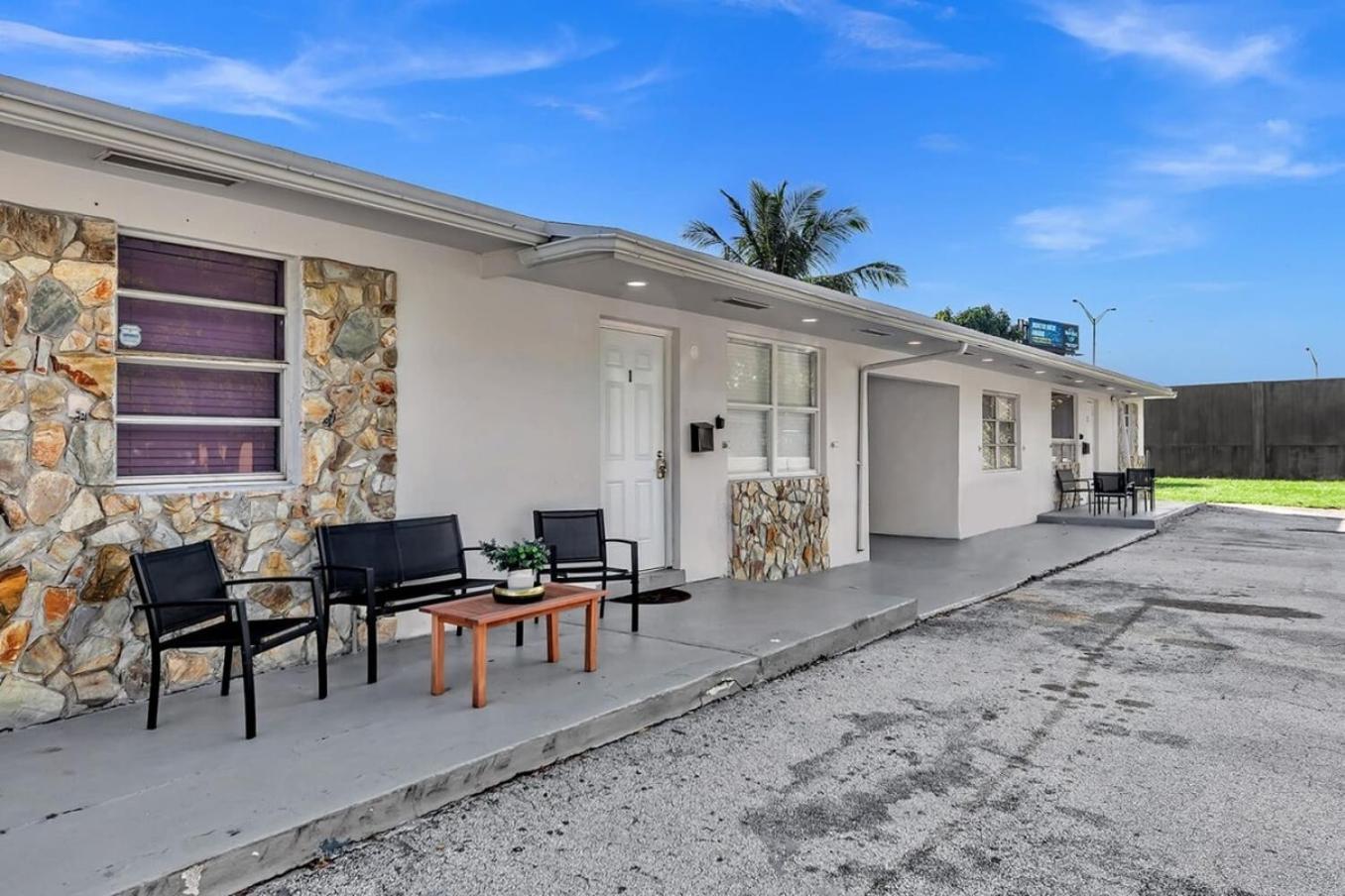 2 Bdrm Modern House Mins From Beach & Casino Hb1 Халландейл-Бич Экстерьер фото